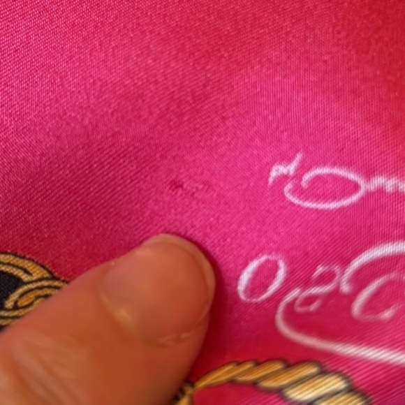 OSCAR by OSCAR DE LA RENTA Signed Silk Scarf Pink Purple Vibrant Floral Luxury - Picture 14 of 14